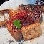 魚処 いつき - 鯛のあら炊き