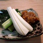 栄寿司 - 胡瓜、エシャロット、金山時味噌