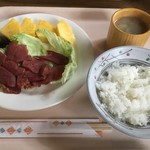 すてーしょん - スモーク牛タン定食1.000円