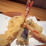 しろう - 天ぷらはカラッと揚がっている