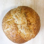 墨繪パン - ハーフつぶ麦パン