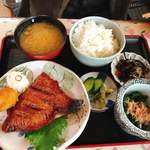 キッチン食堂　城山 - 焼き魚定食（メヌケ）
