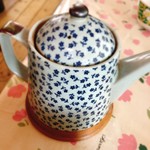 キッチン食堂　城山 - 食事中にお茶を置いて下さる