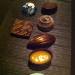 ガストロノミー ジョエル・ロブション - ミニャルディーズ