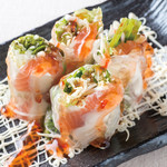 Salmon and cream cheese spring rolls