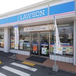 LAWSON - 外観写真: