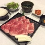 Yakiniku Kuramoto - 薄切りロースランチ