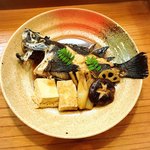 小魚料理 とみ助 - 煮付けにして頂いたメバルはとても立派な魚体でした(o^^o)