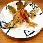 小魚料理 とみ助 - 必ずオーダーするアジフライ。庶民の味が高級料理に変身‼︎
      ホクホクの食感がヤミツキになります(o^^o)