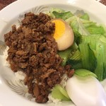 台湾客家料理 新竹 - 魯肉飯