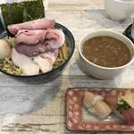 中華そば 四つ葉 - 