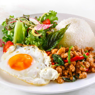 タイ料理 ギンカーオ Gin Khao 溜池山王 タイ料理 食べログ