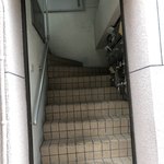 コロンビア エイト - 階段上るのよ〜