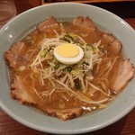 げんこつ屋 - ちゃーしゃうらーめん【2018.4】