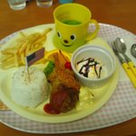 Bumeran - 子供に人気のお子様ランチ♪ハンバーグやエビフライなど、子供が好きなメニューにジュースやアイスも付いて５００円