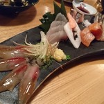 夜ノ焼魚 ちょーちょむすび - 