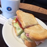 EXCELSIOR CAFE - ハムとレタスとトマトのサンドイッチ（＾∇＾）
