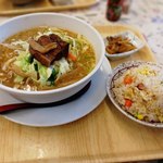 Kasaburanka - 味噌ラーメンセット