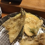 天ぷらめし 金子半之助  - 天ぷらめし 980円(税込)・第二陣