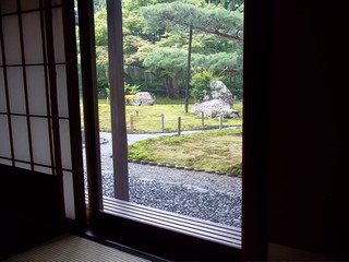 Sagano - 部屋から庭を眺めると・・・