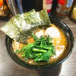 家系ラーメン クックら - どうですか素晴らしい(￣∇￣ﾉﾉ"ﾊﾟﾁﾊﾟﾁﾊﾟﾁ!!✨✨✨