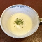 ジャム cafe 可鈴 - じゃが芋と白ねぎのスープ