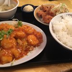 味宝楼 - エビチリ定食