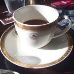 富士屋ホテル ラウンジ - ブレンドコーヒー に光が射す