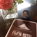 富士屋ホテル ラウンジ - ankoもご満悦