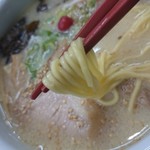 らーめん山頭火 旭川本店 - 麺