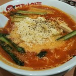 太陽のトマト麺  - 太陽のチーズラーメン 860円税込み