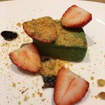 ヴィルゴラ - ほうれん草のセミブレッド、貴腐ワインソース