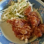にしざわ食堂 - こちらの唐揚げは味付けが絶妙揚げ立てでないのが残念ですが・・・