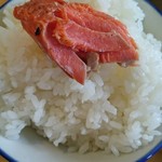 にしざわ食堂 - かなりしっかりした塩引きできれば焼き立てを食べたいところですが・・・