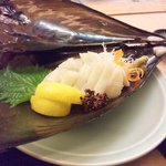 割烹 やました - 平らぎ貝の刺身、丸ごと.JPG