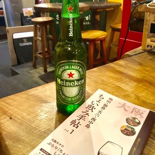 Ebi Baru O-Bu - 「瓶ビール」(通常価格：490円)。『ちょい飲み手帖』では、490円までのドリンクを選択。