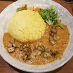 SPICY CURRY 魯珈 - トマトパプ～山うどのポリヤルを添えて～のライス大盛
