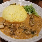 SPICY CURRY 魯珈 - トマトパプ～山うどのポリヤルを添えて～のライス大盛