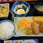 魚亭市松 - 週替わりミックスフライ定食700円込