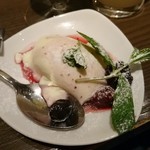 トラットリア クアルト - パンナコッタ