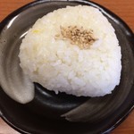 Teppanyaki butaniku horumon senmonten okkin - おむすび