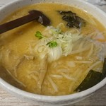 白樺山荘 - 味噌ラーメン大盛