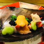 はらまさ - キャビア、ソラマメ、赤貝と菜の花には酢味噌、クルマエビにコノワタソース