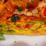 ジュイップ - ベーコンとブロッコリーのキッシュ