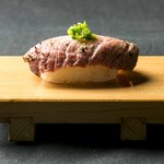 国産牛焼肉食べ放題 肉匠坂井 - 