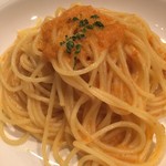 Raw sea urchin spaghetti