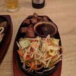 Tetsuyaki - 形成肉のサイコロステーキ？