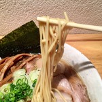 とんぼ庵 - 特製らぁめん　麺アップ