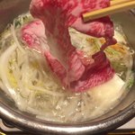 Shabushabu Sukiyaki Hitorinabe Megu - 