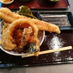 揚げ天まる - 大穴子天丼890円+税